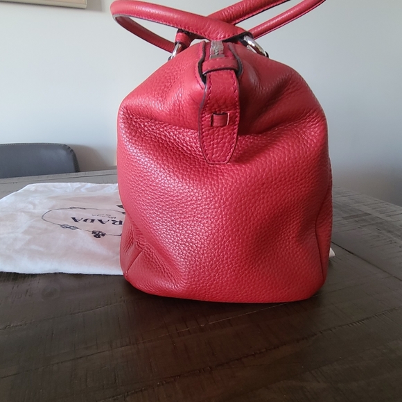 PRADA Vitello Daino Leather Double Handle - Picture 7 of 16